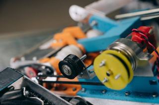 Automatisation de production : lignes, robots et automates CNC