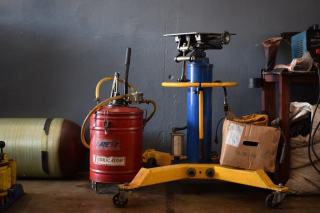 Machines-outils industrielles : tours, fraiseuses et centres CNC