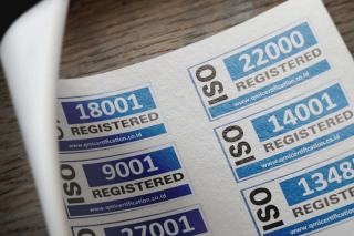 Normes ISO mécanique : ISO 9001, tolerances et certifications