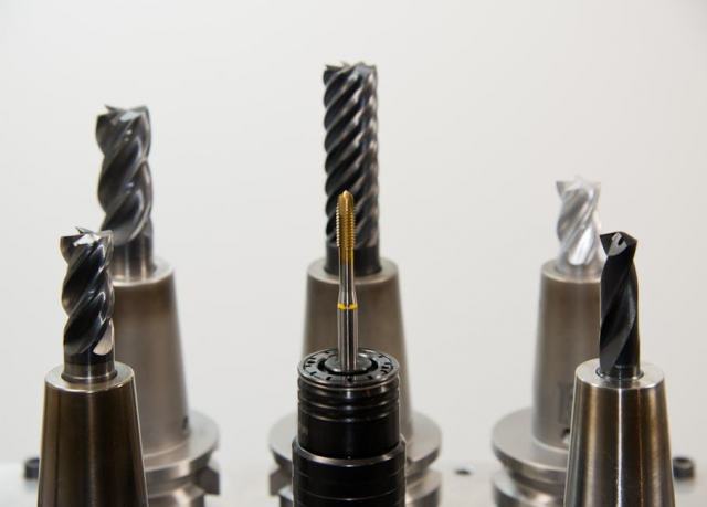 Usinage précision : atteindre les tolerances micrometriques sur pièces mécaniques Usinage précision : atteindre les tolerances micrometriques sur pièces mécaniques